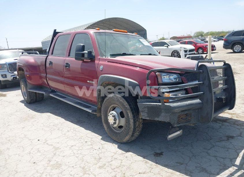 2004 Chevrolet Silverado 3500 LS (VIN 1GCJK33U94F253271) main photo