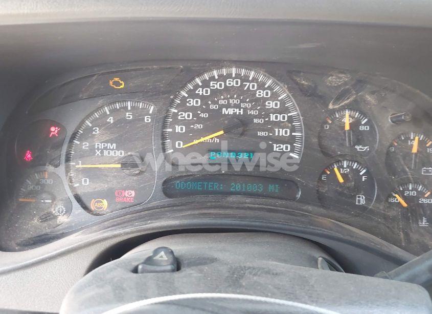 Photo 7 of 2004 Chevrolet Silverado 3500 LS (VIN 1GCJK33U94F253271)