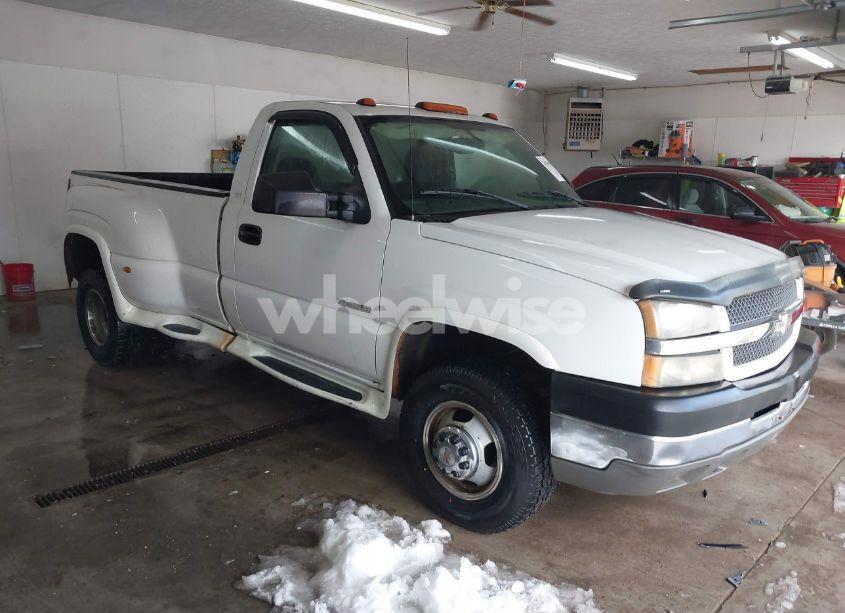2004 Chevrolet Silverado 3500 LS (VIN 1GCJK34G34E222807) main photo