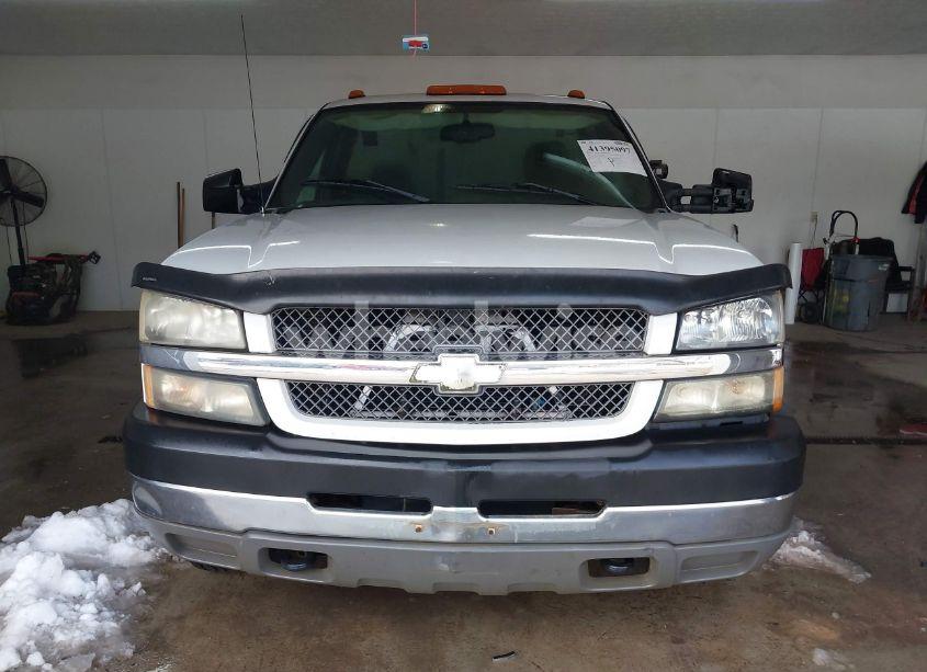 Photo 13 of 2004 Chevrolet Silverado 3500 LS (VIN 1GCJK34G34E222807)