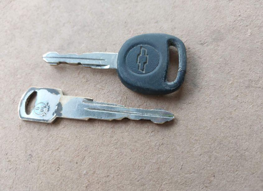 Photo 10 of 2003 Chevrolet Silverado 3500 LS (VIN 1GCJK39113E184061)