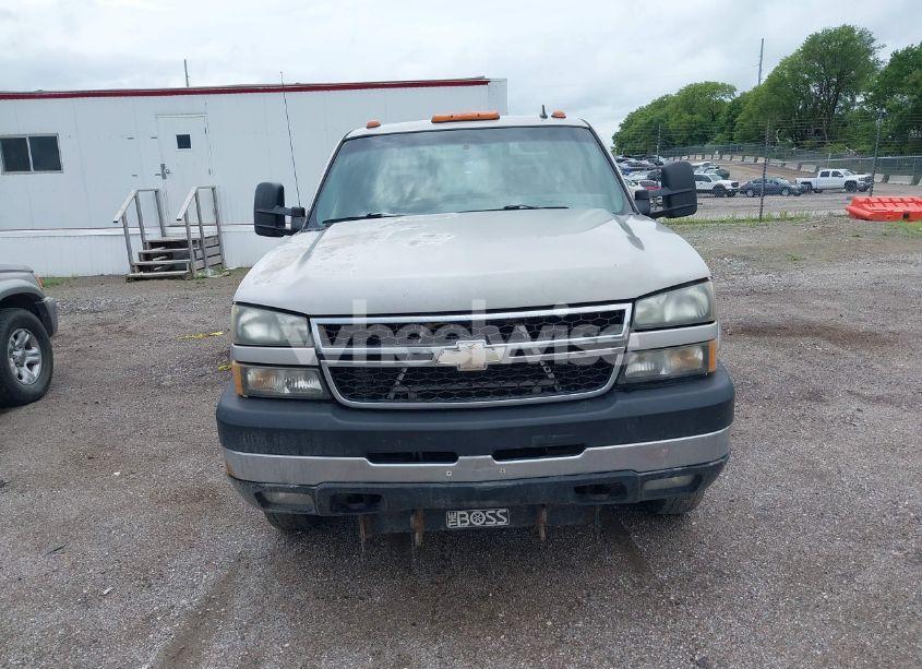 Photo 13 of 2007 Chevrolet Silverado 3500 CLASSIC LT1 (VIN 1GCJK39D57E179185)