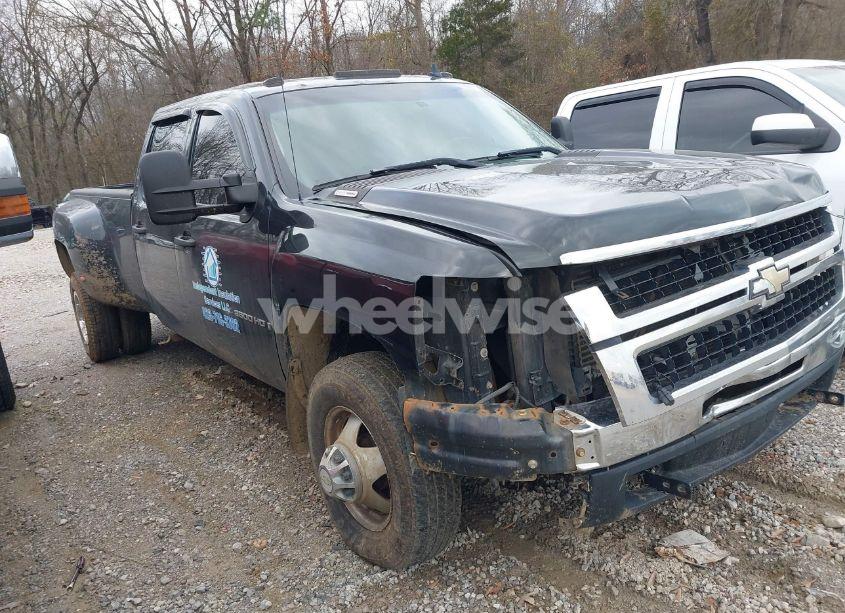 2009 Chevrolet Silverado 3500HD LT (VIN 1GCJK836X9F150933) main photo