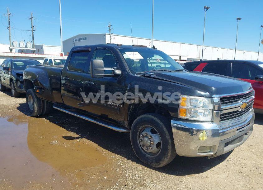 2009 Chevrolet Silverado 3500HD LTZ (VIN 1GCJK93689F114681) main photo