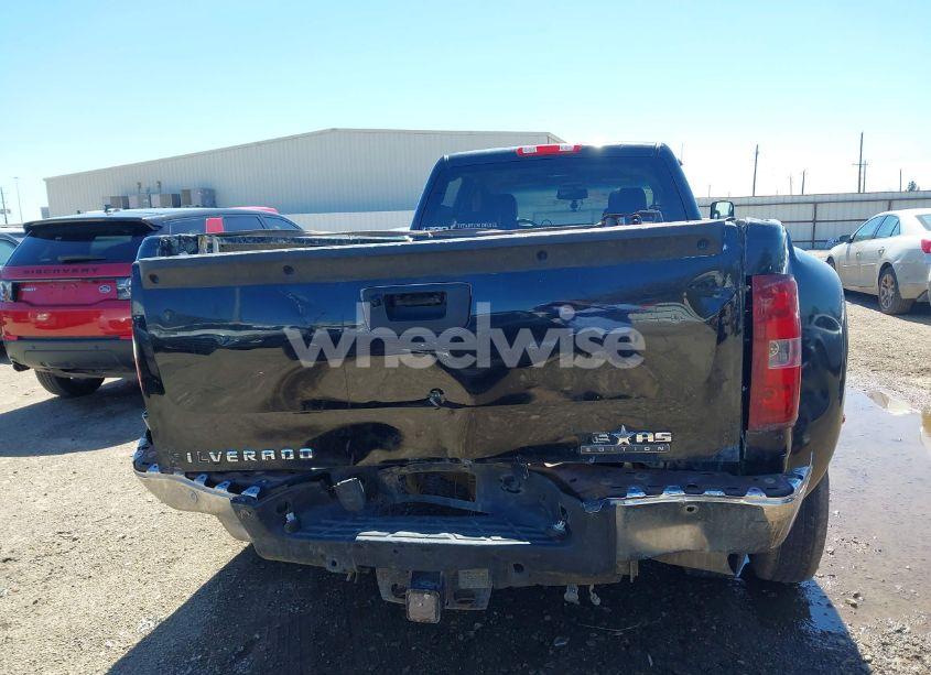 Photo 15 of 2009 Chevrolet Silverado 3500HD LTZ (VIN 1GCJK93689F114681)