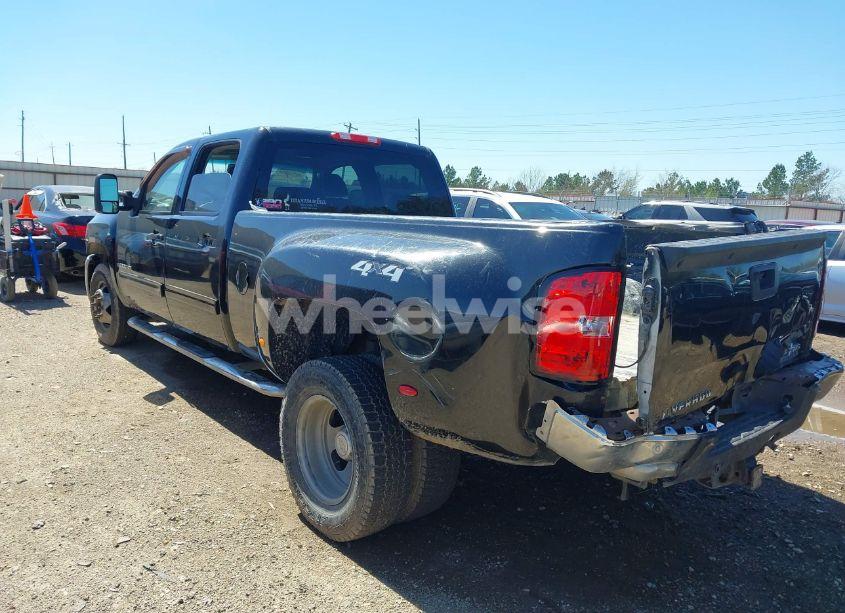 Photo 3 of 2009 Chevrolet Silverado 3500HD LTZ (VIN 1GCJK93689F114681)