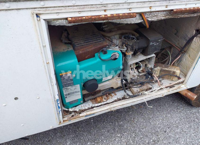 Photo 15 of 1982 Chevrolet P30 (VIN 1GCJP32M6C3302915)