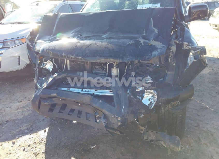 Photo 6 of 2010 Chevrolet Colorado 2LT (VIN 1GCJSDDE7A8134082)