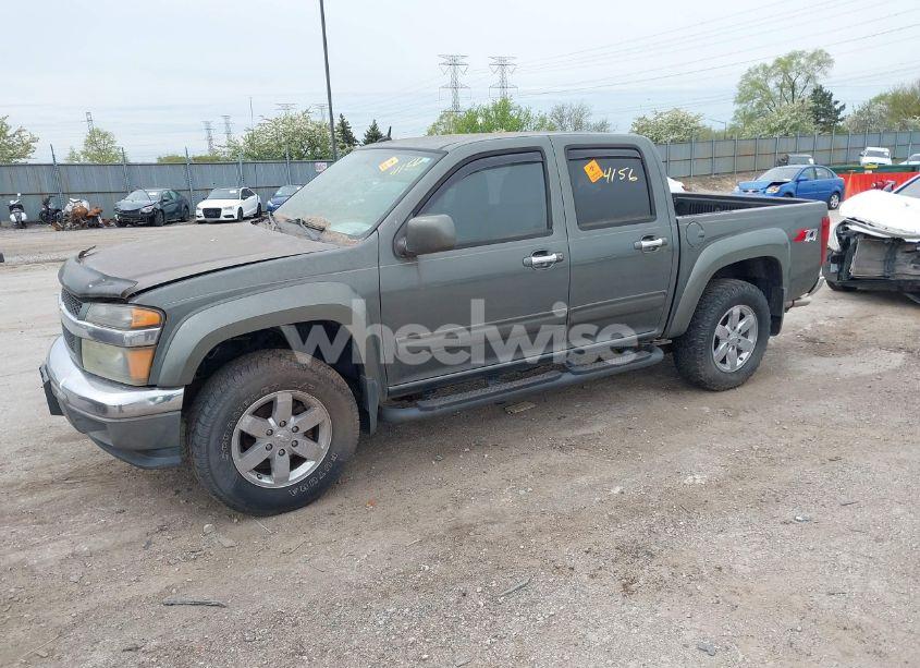 Photo 2 of 2010 Chevrolet Colorado 2LT (VIN 1GCJTDDE9A8145355)