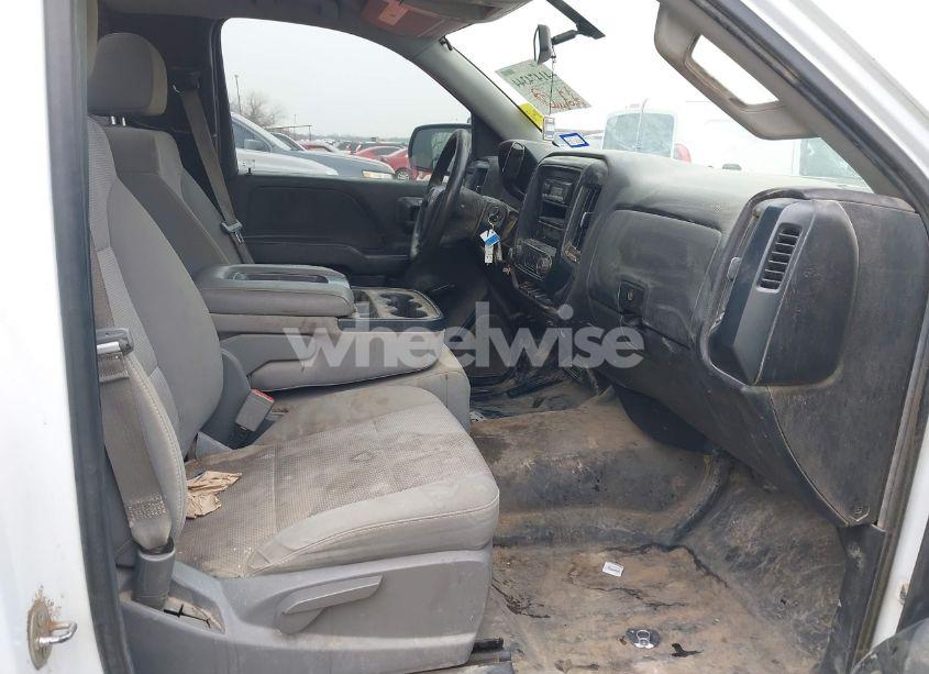 Photo 5 of 2016 Chevrolet Silverado 1500 WT (VIN 1GCNCNEC0GZ292851)