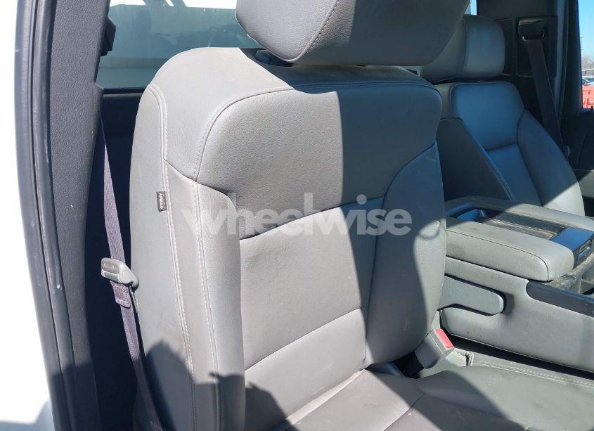 Photo 7 of 2017 Chevrolet Silverado 1500 WT (VIN 1GCNCNEC0HZ219061)