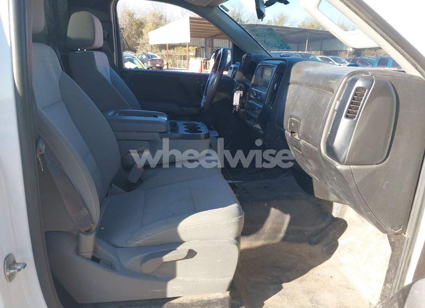 Photo 5 of 2017 Chevrolet Silverado 1500 WT (VIN 1GCNCNEC2HZ188508)