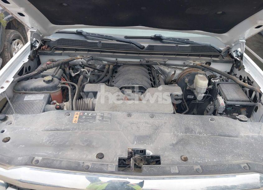 Photo 10 of 2017 Chevrolet Silverado 1500 WT (VIN 1GCNCNEC2HZ214394)