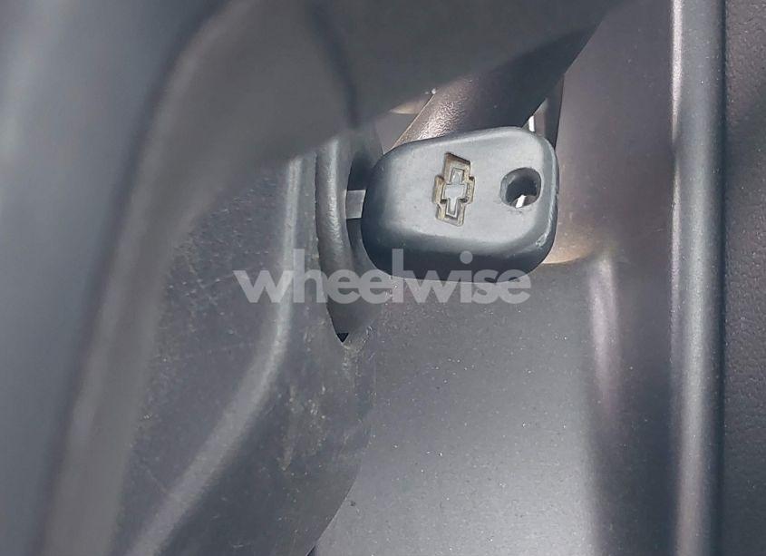 Photo 11 of 2018 Chevrolet Silverado 1500 WT (VIN 1GCNCNEC2JZ121199)