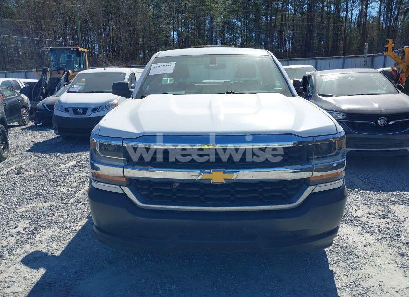 Photo 12 of 2018 Chevrolet Silverado 1500 WT (VIN 1GCNCNEC2JZ121199)