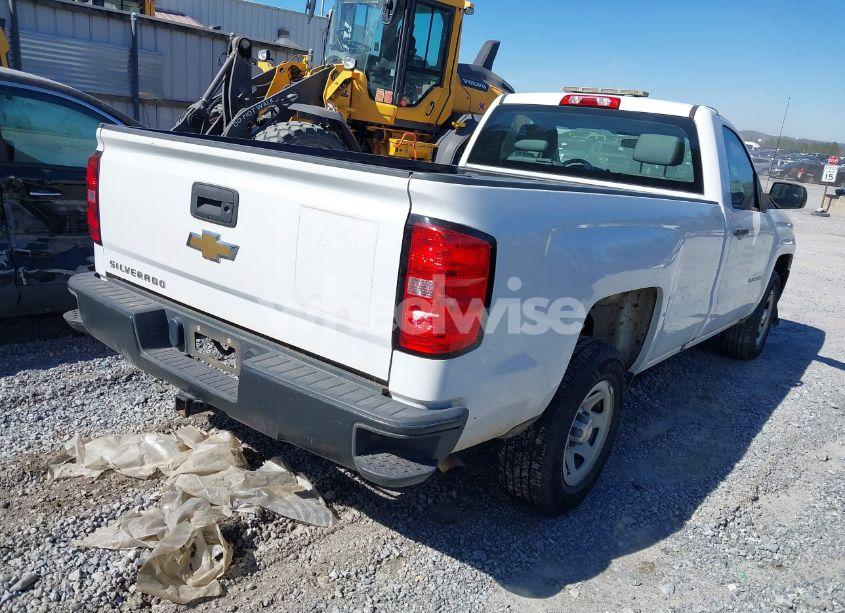 Photo 4 of 2018 Chevrolet Silverado 1500 WT (VIN 1GCNCNEC2JZ121199)