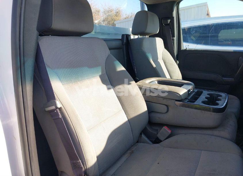 Photo 7 of 2017 Chevrolet Silverado 1500 WT (VIN 1GCNCNEC3HZ190395)