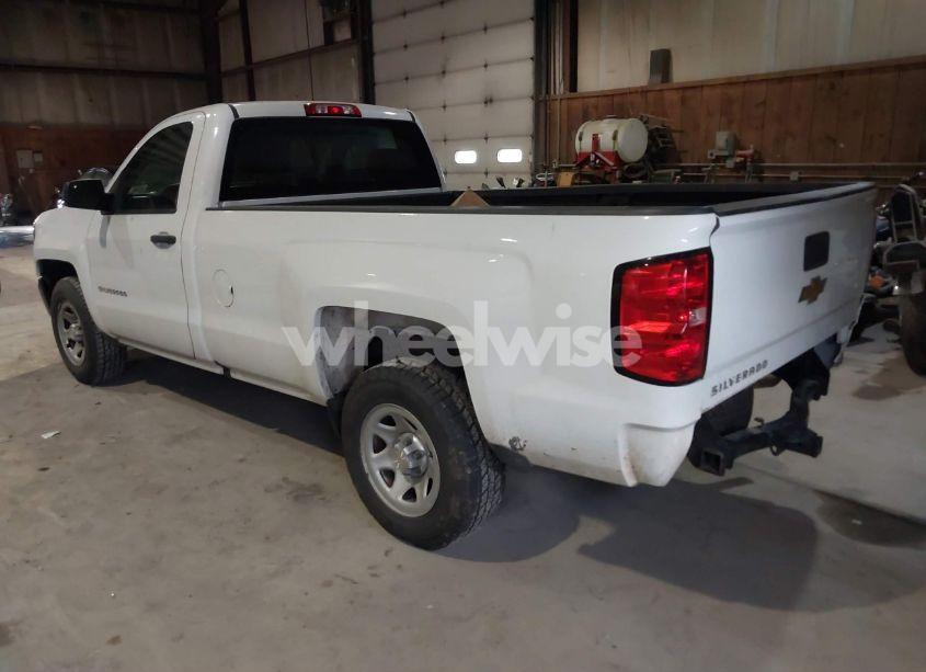 Photo 3 of 2018 Chevrolet Silverado 1500 WT (VIN 1GCNCNEC4JZ102492)