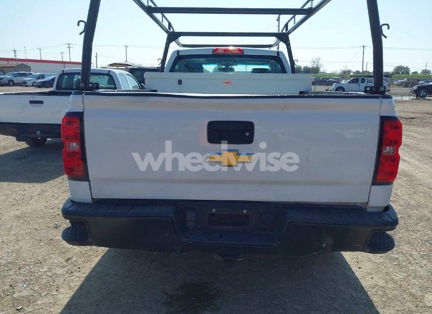 Photo 15 of 2018 Chevrolet Silverado 1500 WT (VIN 1GCNCNEC4JZ319279)