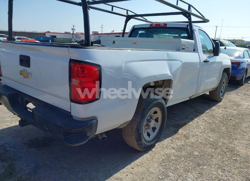 Photo 4 of 2018 Chevrolet Silverado 1500 WT (VIN 1GCNCNEC4JZ319279)