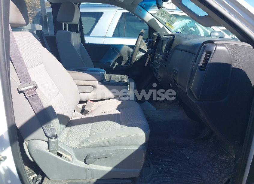 Photo 5 of 2017 Chevrolet Silverado 1500 WT (VIN 1GCNCNEC7HZ182395)