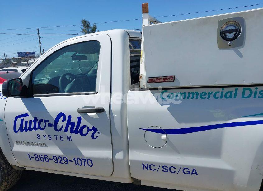 Photo 14 of 2018 Chevrolet Silverado 1500 WT (VIN 1GCNCNEC7JZ160368)