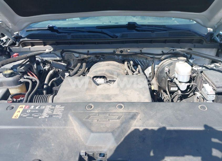 Photo 10 of 2018 Chevrolet Silverado 1500 WT (VIN 1GCNCNEH0JZ294408)