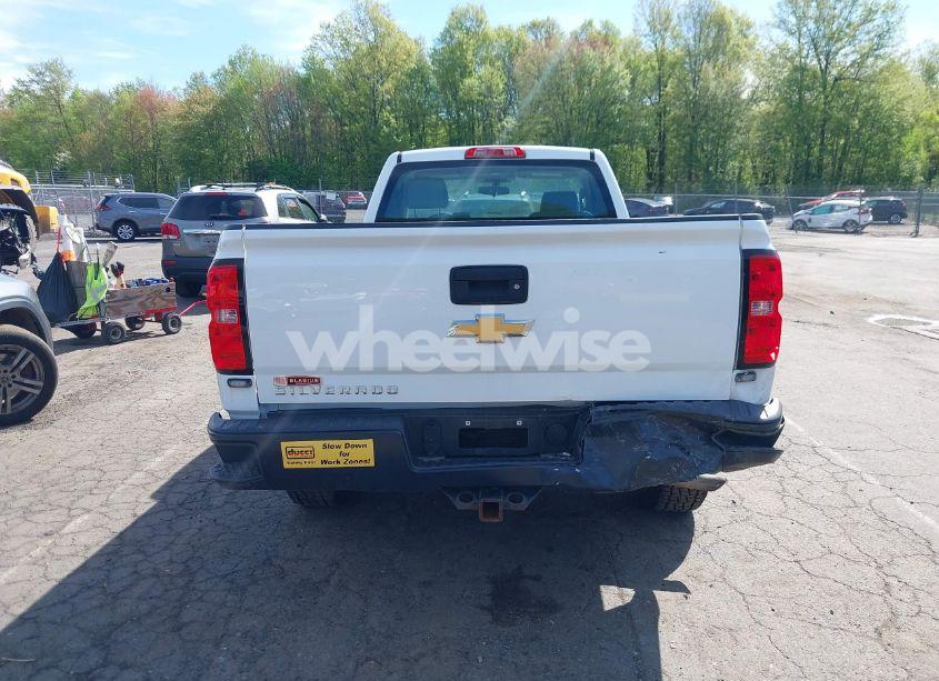 Photo 16 of 2018 Chevrolet Silverado 1500 WT (VIN 1GCNCNEH0JZ294408)