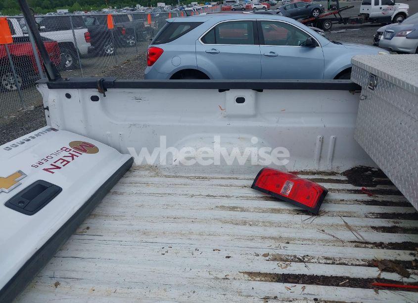 Photo 8 of 2016 Chevrolet Silverado 1500 WT (VIN 1GCNCNEH1GZ294667)