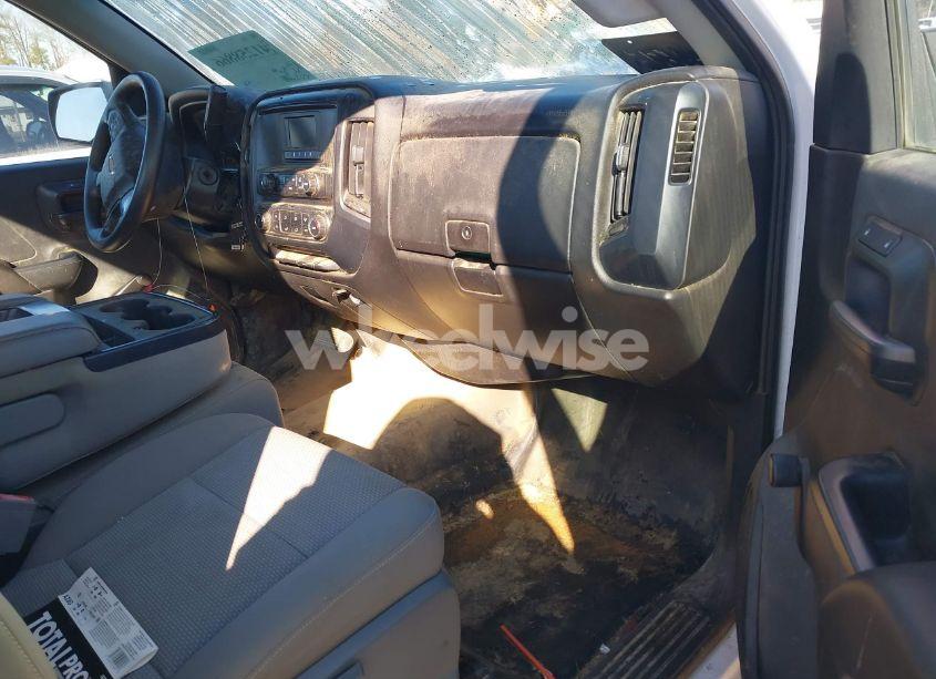 Photo 5 of 2017 Chevrolet Silverado 1500 WT (VIN 1GCNCNEH1HZ103766)