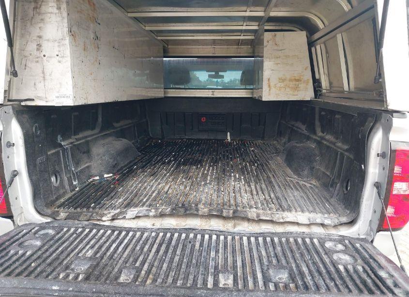 Photo 8 of 2017 Chevrolet Silverado 1500 WT (VIN 1GCNCNEH1HZ179861)