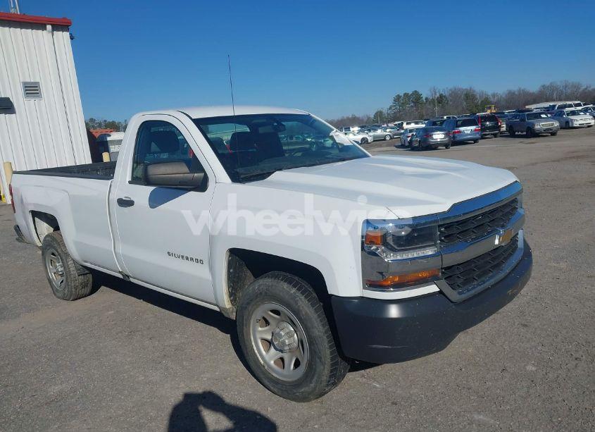 2017 Chevrolet Silverado 1500 WT (VIN 1GCNCNEH2HZ102092) main photo