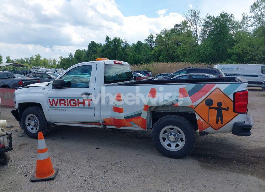 Photo 14 of 2018 Chevrolet Silverado 1500 WT (VIN 1GCNCNEH2JZ238390)