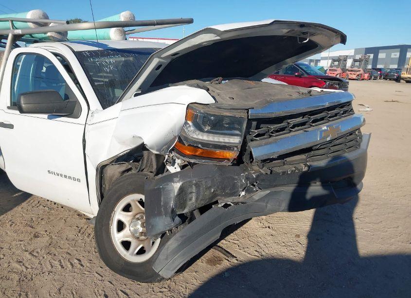 Photo 6 of 2018 Chevrolet Silverado 1500 WORK TRUCK (VIN 1GCNCNEH3JZ307703)