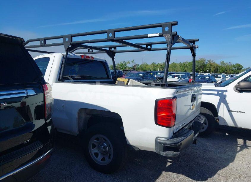 Photo 14 of 2018 Chevrolet Silverado 1500 WT (VIN 1GCNCNEH3JZ336487)