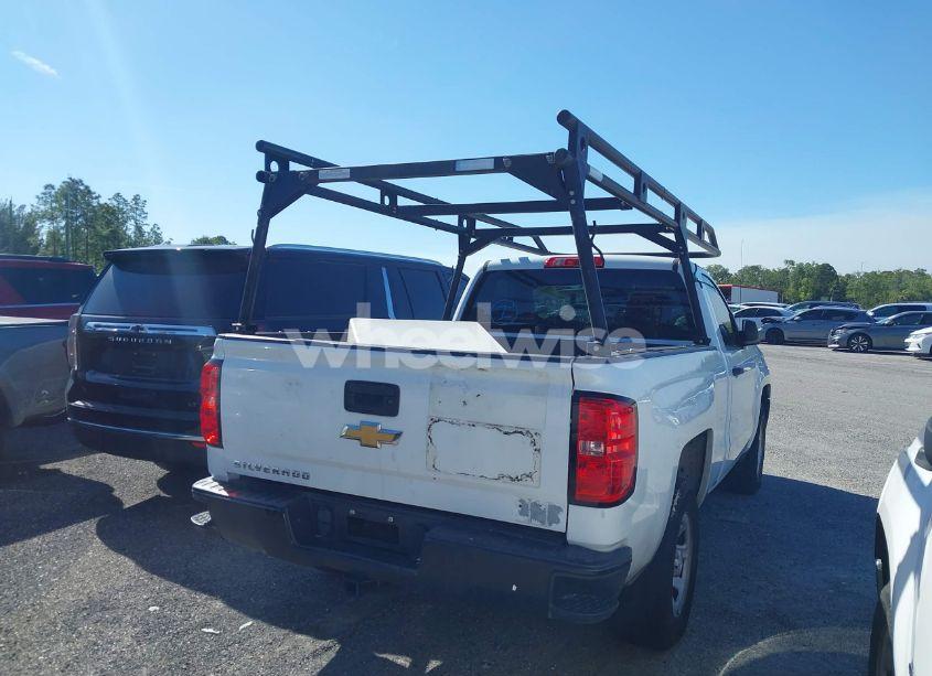 Photo 4 of 2018 Chevrolet Silverado 1500 WT (VIN 1GCNCNEH3JZ336487)