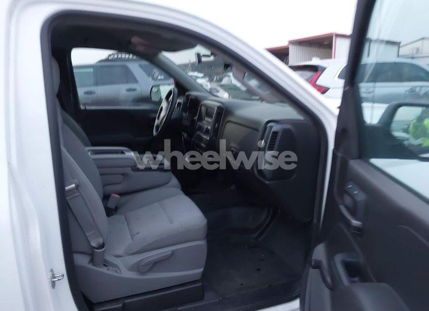 2016 Chevrolet Silverado 1500 WT (VIN 1GCNCNEH4GZ324695) main photo