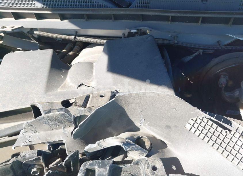 Photo 10 of 2018 Chevrolet Silverado 1500 WT (VIN 1GCNCNEH4JZ378618)