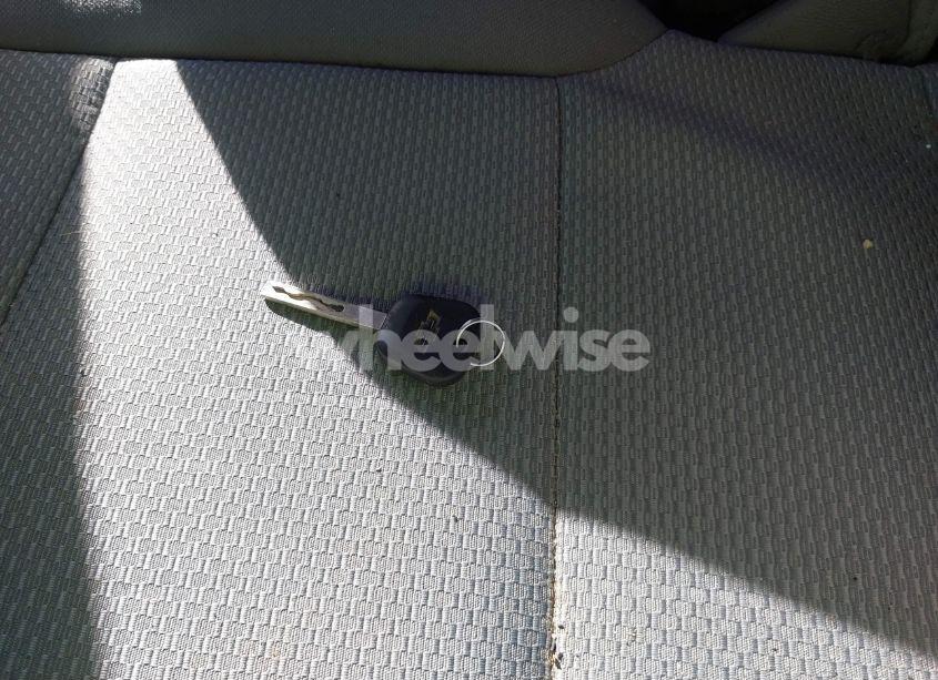 Photo 11 of 2018 Chevrolet Silverado 1500 WT (VIN 1GCNCNEH4JZ378618)