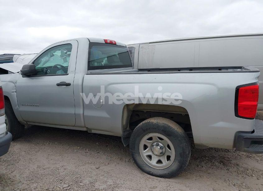Photo 15 of 2018 Chevrolet Silverado 1500 WT (VIN 1GCNCNEH4JZ378618)