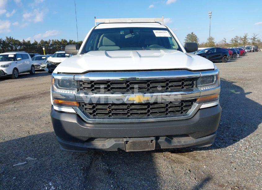 Photo 6 of 2017 Chevrolet Silverado 1500 WT (VIN 1GCNCNEH5HZ360834)