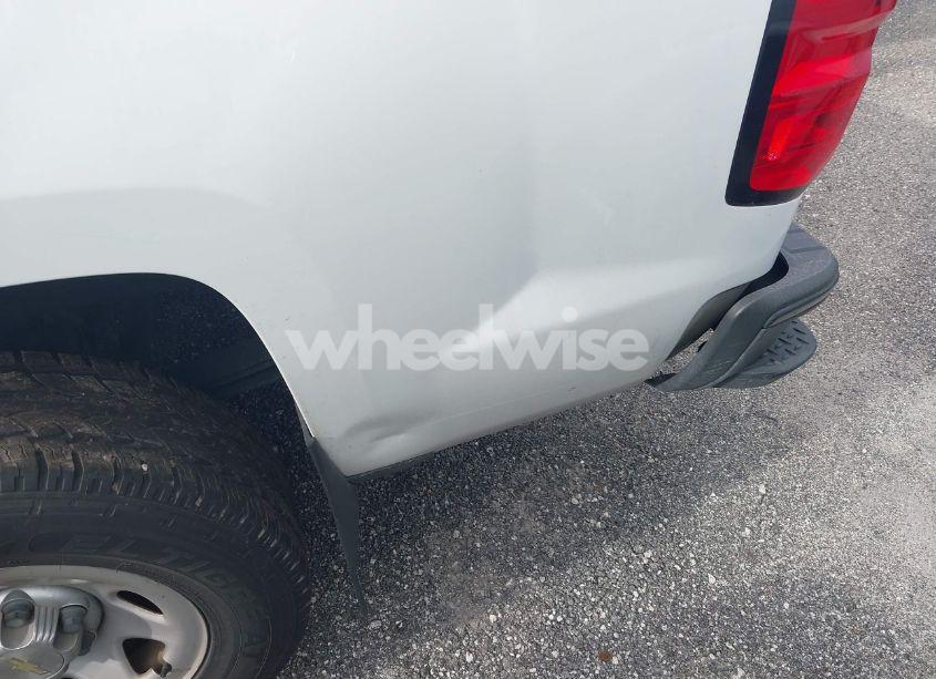 Photo 17 of 2018 Chevrolet Silverado 1500 WT (VIN 1GCNCNEH5JZ118938)