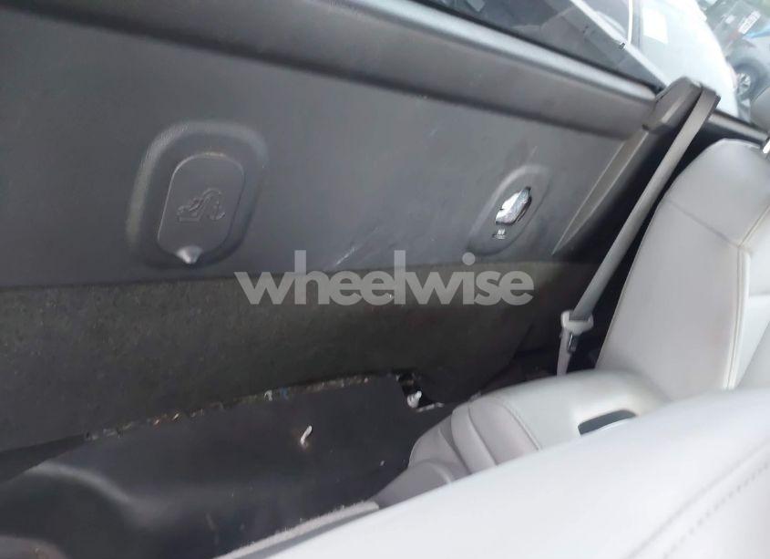 Photo 8 of 2018 Chevrolet Silverado 1500 WT (VIN 1GCNCNEH5JZ118938)