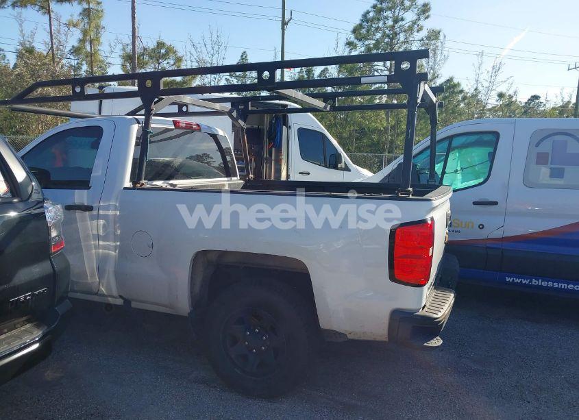 Photo 15 of 2018 Chevrolet Silverado 1500 WT (VIN 1GCNCNEH5JZ137571)