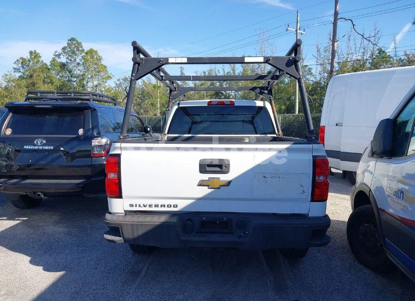 Photo 17 of 2018 Chevrolet Silverado 1500 WT (VIN 1GCNCNEH5JZ137571)