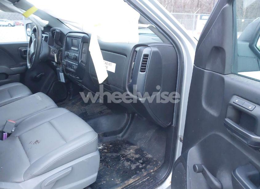 Photo 5 of 2016 Chevrolet Silverado 1500 WT (VIN 1GCNCNEH6GZ262829)