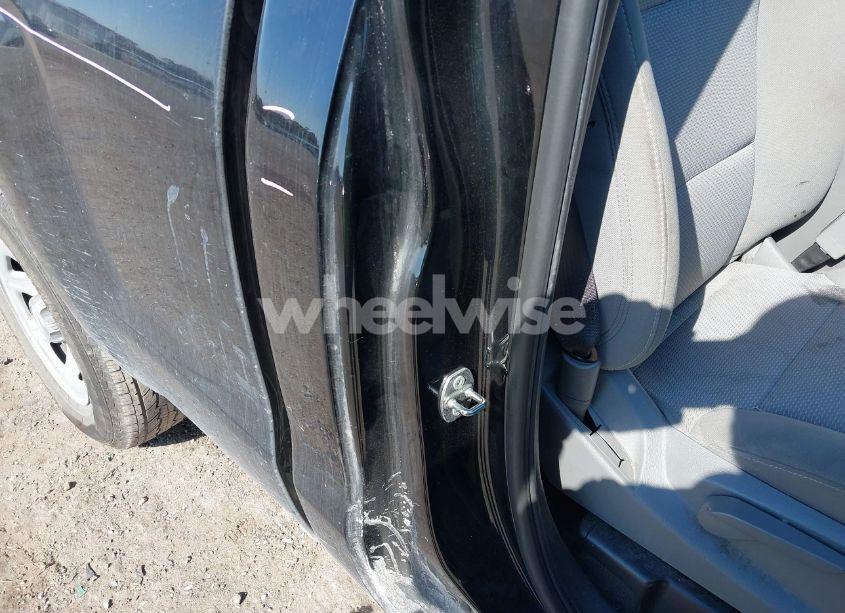 Photo 8 of 2018 Chevrolet Silverado 1500 LS (VIN 1GCNCNEH6JZ177433)