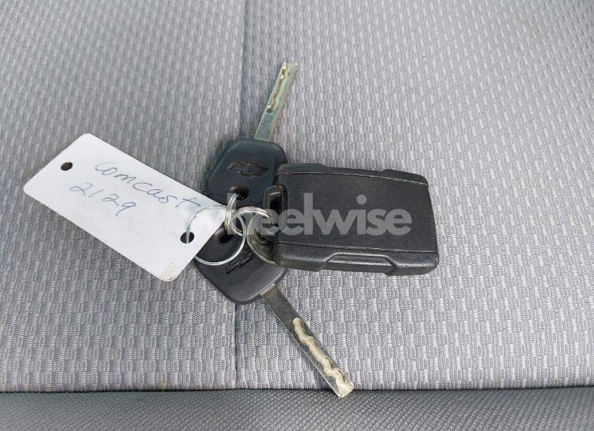 Photo 10 of 2017 Chevrolet Silverado 1500 WT (VIN 1GCNCNEH7HZ321808)