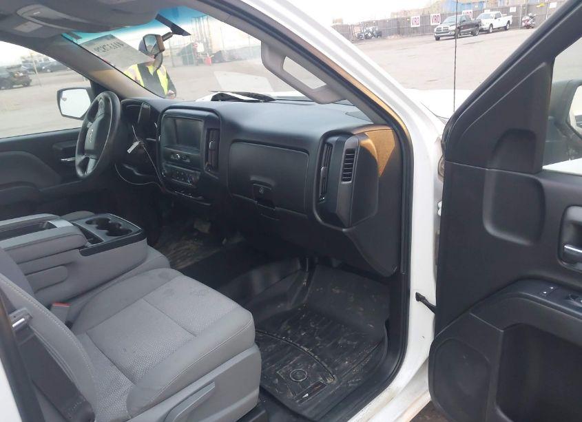 Photo 5 of 2017 Chevrolet Silverado 1500 WT (VIN 1GCNCNEH7HZ382379)