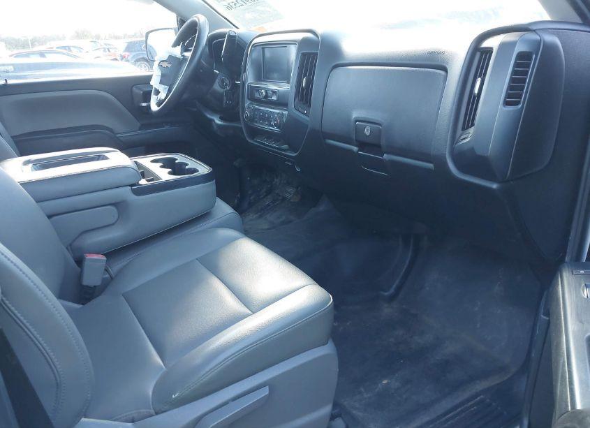 Photo 5 of 2017 Chevrolet Silverado 1500 WT (VIN 1GCNCNEH8HZ322532)